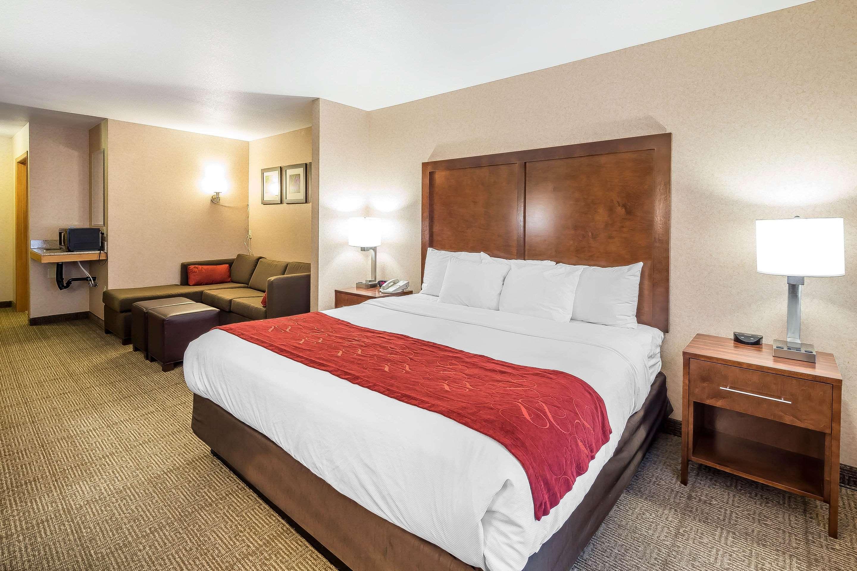 Comfort Suites Anchorage International Airport Extérieur photo