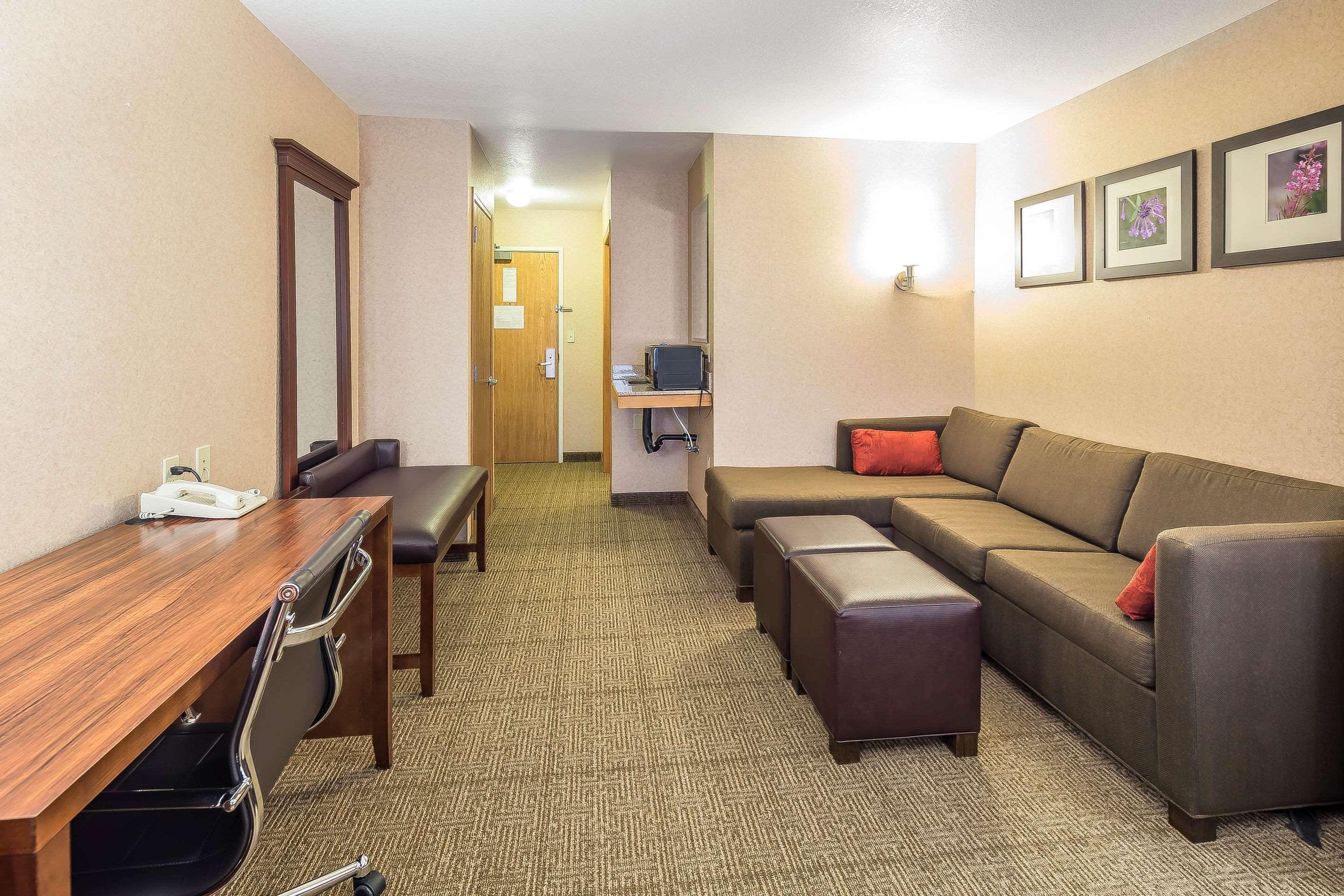 Comfort Suites Anchorage International Airport Extérieur photo